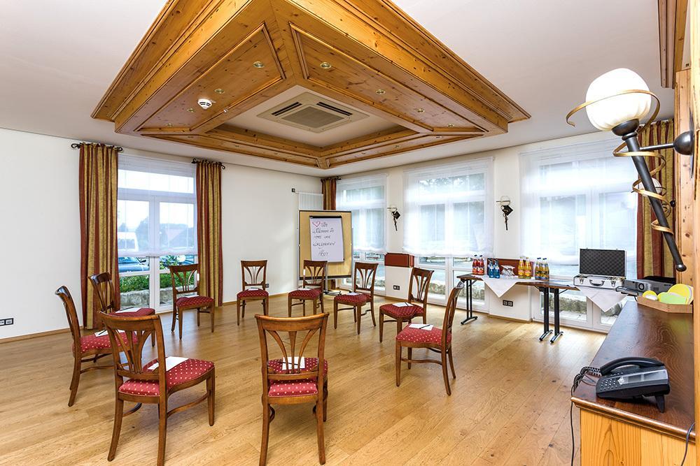 Hotel Hirsch Neu-Ulm Extérieur photo