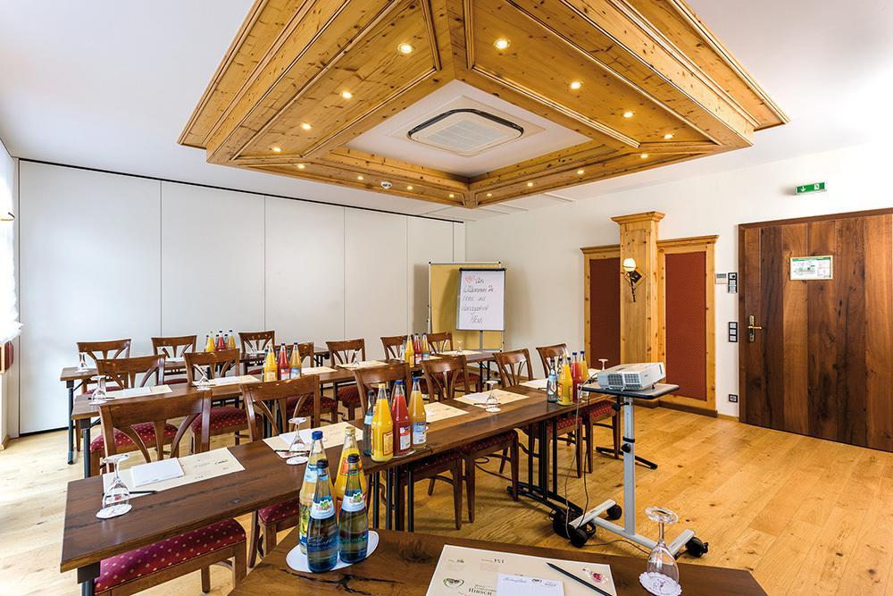 Hotel Hirsch Neu-Ulm Extérieur photo