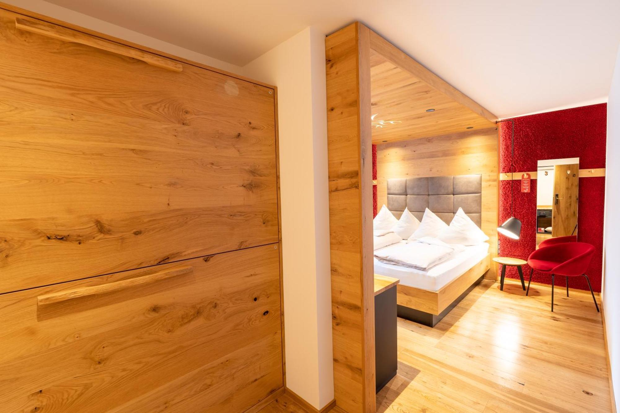 Hotel Hirsch Neu-Ulm Extérieur photo